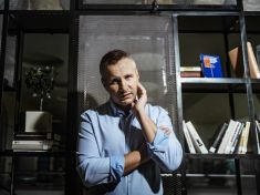 Kdy odejít a kdy dát vztahu ještě šanci. Autor bestsellerů o rozchodech i manipulátorech