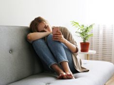 Umělá inteligence v roli terapeuta? Následky mohou být katastrofální, varují odborníci
