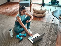 Walking workout: Jak jsem si v pohodlí domova vytvarovala postavu a zlepšila kondici