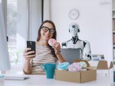 Líní budou ještě línější. Roboti a automatizace ohrozí bezpečnost, tvrdí studie