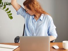 Cítím se jako pytel odpadků. Syndrom vlastního zápachu komplikuje pacientům život