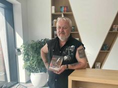Petr Sýkora: Gamblerství mi zničilo půl života. Dluhy za mě platila máma