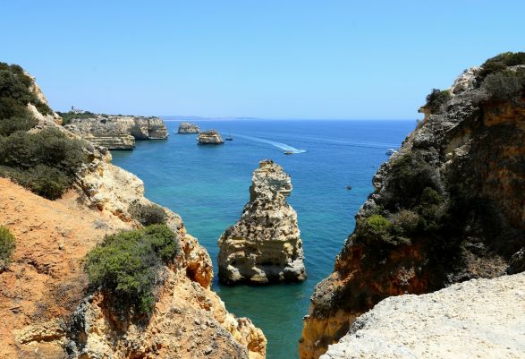 algarve v portugalsku unsplash
