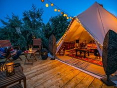 Glamping (nejen) pro karavany! Přinášíme vám šest zajímavých míst po Česku