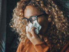 Rýba a ucpadý dos: Populární spreje a kapky vám mohou způsobit větší potíže