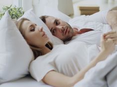 Kamarádi s výhodami, ale bez pravidel. Proč nemají situační vztahy budoucnost