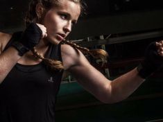 Kickboxerka Martina Ptáčková: Jsem bojovnice, trénuju, ale ráda taky předvádím šaty