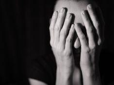 Elektrošoky jsou moje spása. Deprese by mi jinak rozežrala mozek