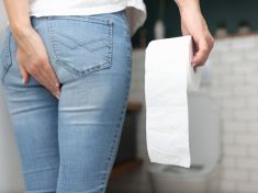 Únik moči uvěznil Margitu doma. Po letech studu ji osvobodila jediná operace