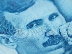 Byl Nikola Tesla vědec, čaroděj nebo mimozemšťan?