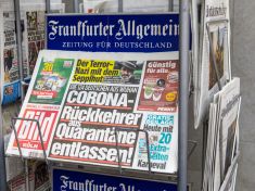 Jak koronavirus zasáhl žurnalistiku v Evropě