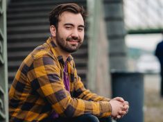 Herec a zpěvák Eliáš Jeřábek: Videorozhovor o nejhorší izolaci s pozitivním dopadem
