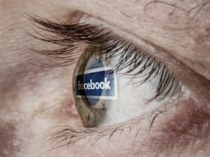 Příznaky abstinence? Když se na měsíc odpojíte od Facebooku
