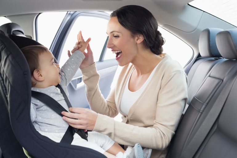 autosedacka shutterstock 255888958