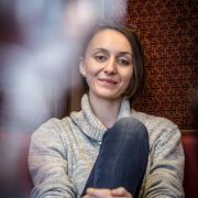 Zuzana Gombošová měla rozjetou kariéru návrhářky, přešla ale na ekologické materiály
