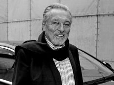 Jak Karel Gott dokázal předpovědět dnešní svět už před 11. zářím 2001