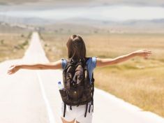 Výhody single života: Víc přátel, delší život a víc času na osobní rozvoj