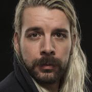 Jakub Kaifosz, hudební dramaturg rádia Wave, který stojí za hudebním projektem WILD TIDES