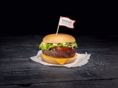 ManaBurger: I rostlinná placka může být fajn. Když si nehraje na něco, co není
