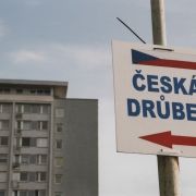 Trocha toho českého sídlištního sarkasmu