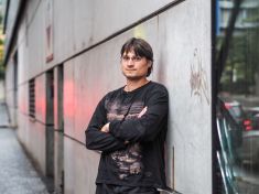 Pěstitel zelených antidepresiv: Politici nejsou bozi, Gréta bude jednou zklamaná