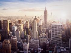 Proč Praha nikdy nebude jako New York? Bojí se růst do výšky