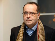 Kurátor Karel Srp: V symbolech díla Alfonse Muchy jsou ukryta duchovní poselství