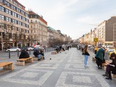 Středa Vojtěcha Mikoláše: První týden „Lepší ulice“ jdou Pražané po povrchu