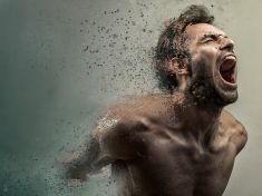 Můžeme stres a frustraci prostě vyřvat? Křik duševnímu zdraví nepomáhá, tvrdí psychologové
