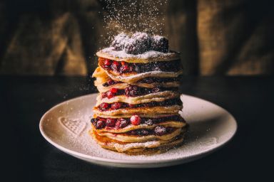 palacinky ostruziny shutterstock 568707736