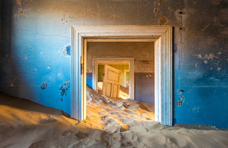 kolmanskop shutterstock 494313481