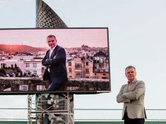 #denoffline Václava Macha: místo mobilu pilka, hoblík a dláto