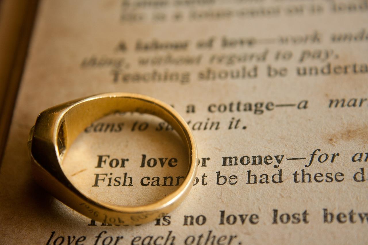 wedding ring 390771 1280